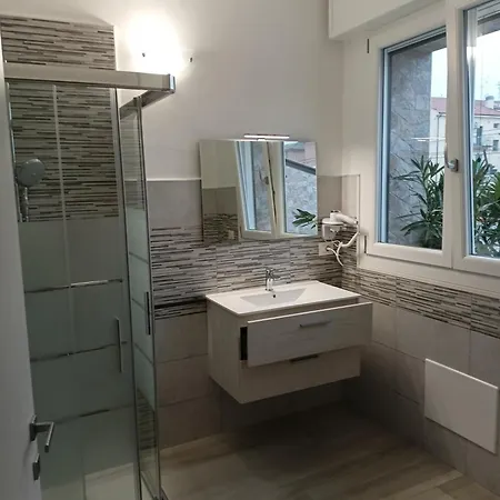 La Dea Affittacamere 3*